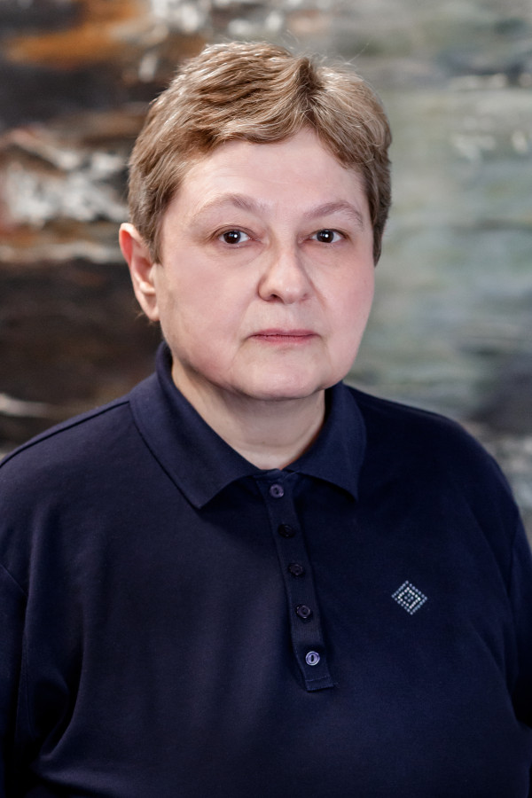 Frau Marina Wischkovsky